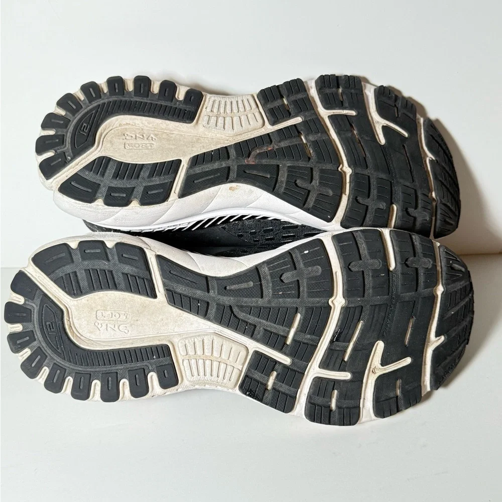 Brooks women’s adrenaline